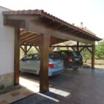 Porche aparcamiento a 2 aguas en Gardelegui.